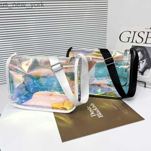 Totes São de verão Transparent Laser Crossbody Bag para mulheres 2022 NOVO Design PVC Jelly Candy Colors Messenger Messenger Bag de ombro de praia claro HKD230822