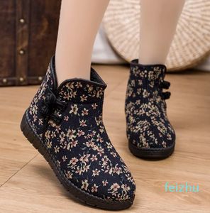 Estilo chinês Mulheres de inverno botas neve