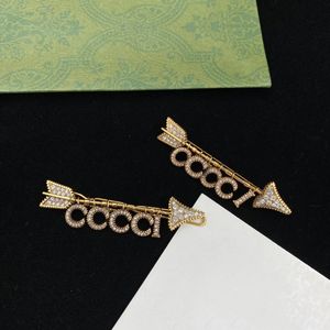 Brincos chiques de charme de letra dupla com caixa de presente com gravação em relevo Eardrop Dangler para mulheres aniversário de festa-A6