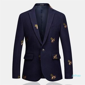 Mode-Mens One Button Blazer Bee Stickerei Hochzeit Smart Casual Slim Fit Jacke Hochwertige große Größe 6xl Navy Blue Clothes MA296E