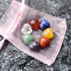 Dekorativa figurer 7st/Lot Natural Heart Shape Crystal Reiki Chakra Healing Quartz Energy Yoga Ore Mineral Gemstone Gift Crafts Home