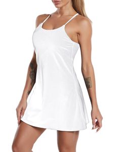 Vestidos casuais básicos fêmeas bra shorts femininos trepadeiras de golfe vestidos atléticos vestido de tênis esportivo sem mangas sólidas com bolsos 230823