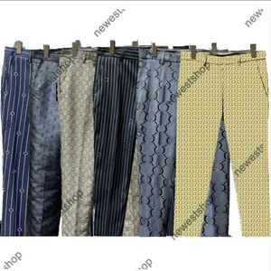 Calças de vestuário de 23sss western calças calças calças blazers misturam estilo outono luxuoso fit slim fit grid geometria de retalhos de retalhos m210v