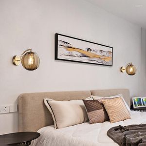 Wall Lamps Modern Designer Glass Ball LED Lights Nordic Bedroom Bedside Lamp For Living Room Creative Romantic Home Decor