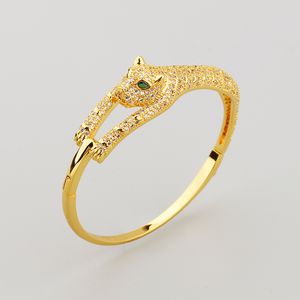 womens 18k gold sliver plated run Leopard Diamond Bangle bracelets chain Designer for women men couple fashion jewels designer Wedding Party Valentine gifts