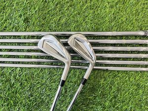 Clubwellen 8pcs Golf Clubs JPX921 Forged Iron Set 4 9pg R S Sr Flex Stahl Graphitwelle mit Kopfabdeckung 230822