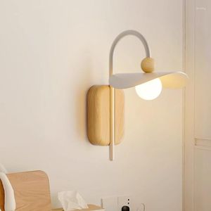 Lâmpadas de troncos de parede Lâmpadas simples de quarto moderno de cama Nórdica Decoração de casa Sofá Estudo Luzes de leitura iluminação interna