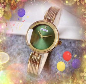 Berühmte klassische Designer -Uhren Luxus Mode Crystal Fine Edelstahl Band Armband Frauen Kleines Zifferblatt Top -Qualität Quarz Business Casual Uhren Montre de Luxe