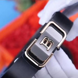 Bälten Male Belt Luxury Designer Mens Automatic Buckle Elegant Pants Strap Midjeband