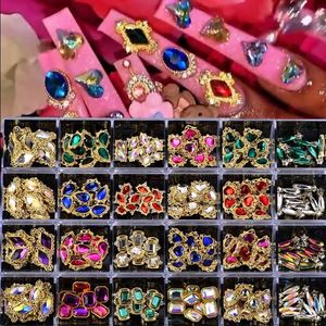 Decorazioni per nail art kit decorazione per nail art 240pcs Crystal Diamond Charm Glass Gem Accessori24Styles Multi-COLOR 230822