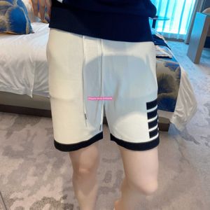 Yuho 2023 Neue Männer- und Frauen -Shorts TB Curled Sports Casual Loose Vier Sommer Dünne heiße Hosen Modemarke