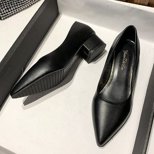 479 кожаные насосы платье мягкая высокая мода Stiletto Shoes fare Женские женские женские каблуки 230822 671