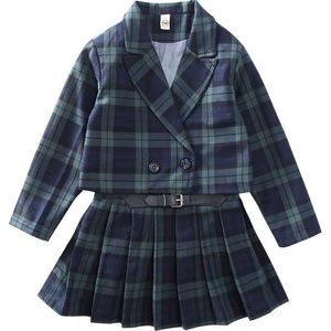 Kleidungssets Junior Girls Frühlings- und Herbst -College -Style -Student Unisits Kinder Kinder Plaidschichten plisderner Rock weiße Hemdoutfits 230823