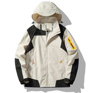 Jackets masculinos tendência ueteey tendência à prova de vento à prova d'água casual Homens respirável jaquetas casaco com capuz Camping Outdoor moda Male Windbreaker 230823