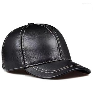 Bollmössor Märke Herrläder Baseball Cap Top Layer Cowhide Autumn Winter Dome European American Leisure Long Brim Ear Protector Hat