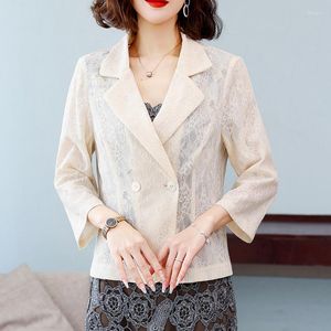 Abiti da donna a colore solido sottile cavo ovaio piccolo blazer da donna manica a tre quarti giacca corta sottile giacca in pizzo cappotto