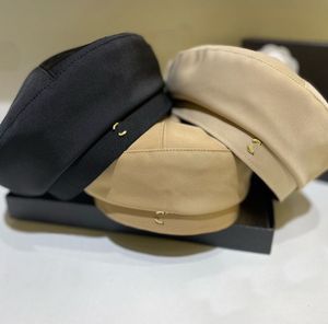 Berets berets projektant marki wiosenne letnie czapki kobiety podwójna litera plama zewnętrzna czapka podróżna vintagetrucker kapelusz