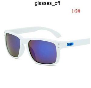 China Factory billiga klassiska sportglasögon anpassade män fyrkantiga solglasögon ek solglasögon 16Js