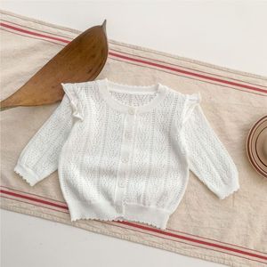 Jacken 2023 Koreaner Frühlings Sommer Kleinkind Baby Mädchen Strickjacken Langarm atmungsaktiven gestrickten Klimaanlagen Dünnmantel 230823