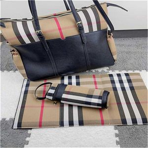 Bolsa de fraldas de fraldas Bolsa de fraldas bolsas de viagem à prova d'água para mamãe Mommy Mommy Maternidade Bolsas de ombro G015