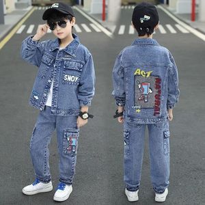 Kläder sätter pojkar denim set 2023 baby fashionabla mode casual barns vår och höststil stilig nyhet två bit 230823