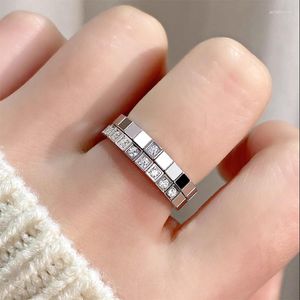 Anéis de casamento 18K Gold rosa banhado 925 Sterling Silver Men e Women's Engagement Jóias de luxo de presentes de férias de moda