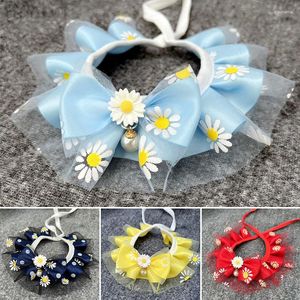 Dog Collars Pet Collar Scarf Daisy Lace Bib Bowknot Dogs Cats Neckerchief Cute Accessory Pearl Pendant Necklace