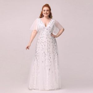 Plus -Size -Kleiderparty Frauen Mode Stickpailletten Pailletten Abschlusskleid große Frauen Rüschen Ärmel Fischschwanz lang