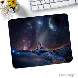 Mouse Pads Wrist Galaxy Small Gaming Mouse Pad Rubber Mat non-slip Anime Mousepad Pc Accessories Desk Protector Cute Keyboard Pads R230823