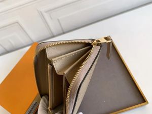 2023デザイナーウォレット豪華なジッピー財布レディースウォレット高品質のエンボス加工されたフラワーレタークレジットカード所有者レディースジッパーマネークラッチバッグ