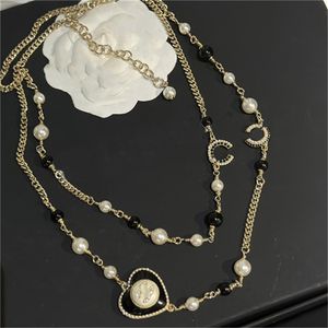 Collane a pendente a catena per maglione per donne cci di marca designer di gioielli di lusso c logo c-autunno e girocollo invernale Pearl-chain lunghe 3656