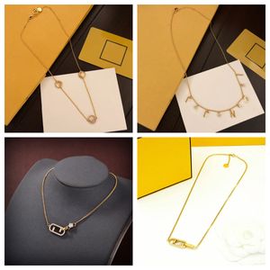 Pendant Designer Diamond for Womens Jewelry Gold Necklaces Chains Jewellery Mens Party Accessories Charm Necklace F Sier 238231D