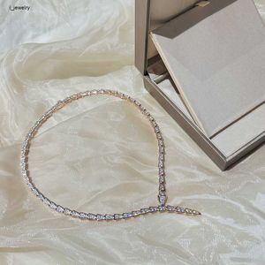 Mode Marke Chokers Designer -Halskette für Frauen Diamant Eingelegtes Schlangenform -Design Schmuck einschließlich Box Preferred Gift