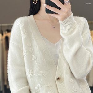 Women's Knits M-XXL Beautiful Nuo Wool Cardigan Neck Sweater Loose Knitted 3D Hooked Flower Short