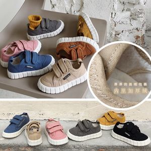 Sneakers buty dziecięce wiosna i jesienne płótno dla dzieci dla dzieci dziewczęta czysty kolor 5 kolorów maluch 230823