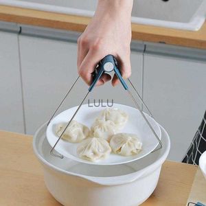 Anti Scalding Clip Hot Bowl Dish Gripper Clip Kitchen Clamp Steamer Gripper For Cooking Baking Plate Holder Kitchen Accessories HKD230810