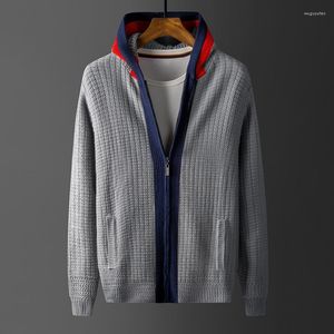 Мужские свитера Осень Зимние Зимние мужские контрастные цвета вязаная вязаная капюшона кардигана кардигана повседневная мода Slim Fit Black Sweater