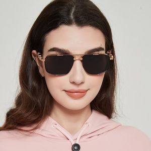 Modne okulary przeciwsłoneczne Retro Women Classic Style Summer Sun Sunglasses Ochrona UV Staromodne pełne okulary mody Rozmiar: 56 par 17-140