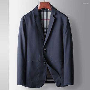 Męskie garnitury 5069 SUIT cienkoboczny krem ​​kremowy elastyczny mały garnitur Sprężyna i jesienna pojedyncza koszula na zachodnie kurtkę lato