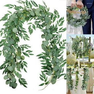 Dekorativa blommor konstgjorda eukalyptus vinstockar falska växter murgröna för bröllop siden hängande krans rotting hem vertikal trädgård dekoration