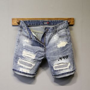 Herr jeans sommar rippade hål shorts mäns koreanska raka mikro elastiska lapp tiggare korta byxor avancerade designer stiliga jeans 230824