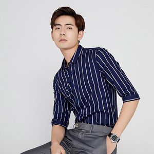 Camicie casual maschile di qualità da uomo di qualità da uomo camicia a strisce coreane a strisce abbigliamento abbigliamento abiti marca