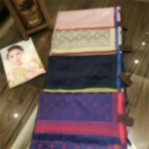 lenço de grife para mulheres designers de lenço de seda cartas imprimem faixa de lenço de cabeça floral para mulheres moda moda longa lenço de cabelo Paris ombro