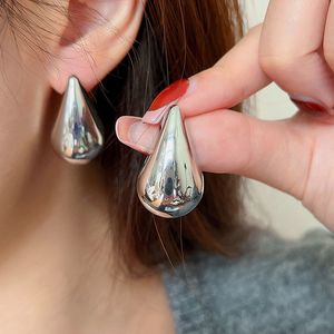 Charm Large Water Drop Earrings Chunky Tear Pendant Glossy Smooth Stud Earring Simple Korean Fashion Jewelry Gifts For Women 230823