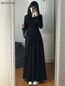 Basic Casual Kleider Maxi Black Long Sleeve für Frauen Autumn Vestido de Mujer Solid Minimalist Folds Empire Korean Fashion Style Stylish 230823