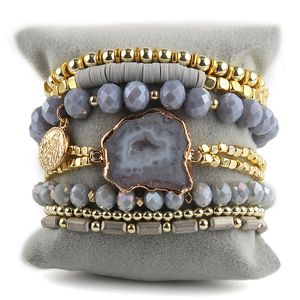 Bangle RH Fashion Böhmen smycken Tillbehör Sten/glas pärlor Multi Stack Stretch Armband Set for Women Gift 230824