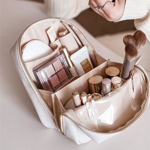 Face Care Devices Cosmetic Bag Portable Puffer Travel Makeup for Women and Girls Brush Organizer Cosmetics Pouch Bags with Compartments 230823