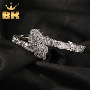 Забросить Bling King Double Hearts Buff Bangle Micro Paved Baguettecz Кубический цирконий роскошный запясть