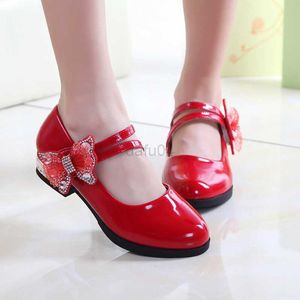 Flat shoes Big Girls Leather Shoes White Wedding Butterfly Mary Janes Patent Leather Princess Shoes Party Single Shoe Black Red Baby Kids L0824
