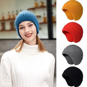 Beş Parmak Eldiven 54-58cm Erkek Kadın Kızlar Kalın Sıcak Kulak Koruması Beanie Cap Mens ve Kadın Örgü Şapkalar Moda Sıcak Kış C OTBMP